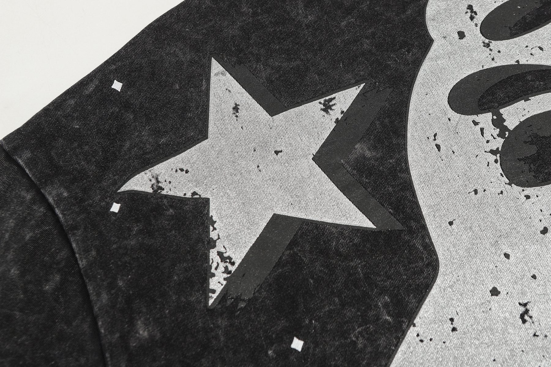 Hellstar Face & Flame Graphic T-Shirt — detail