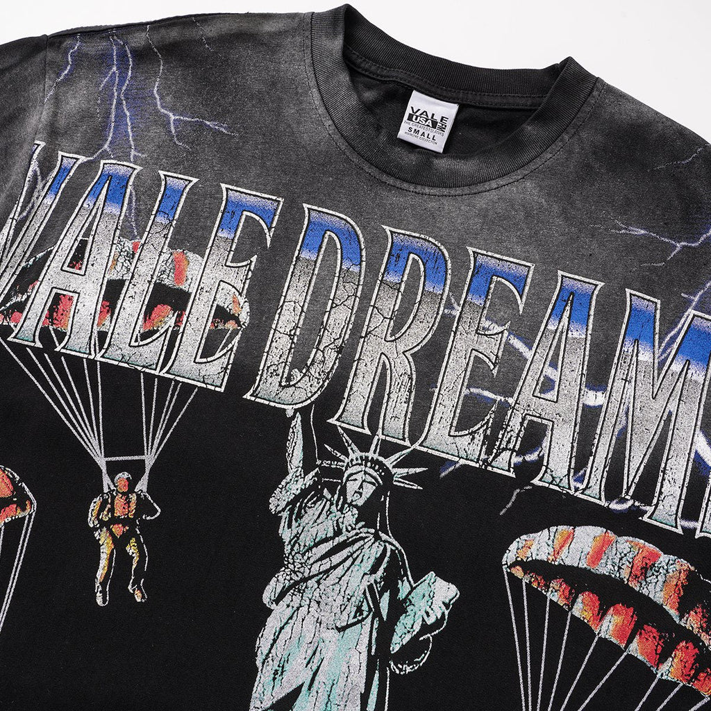 VALLEY Statue of Liberty Parachute Graphic T-Shirt — detail