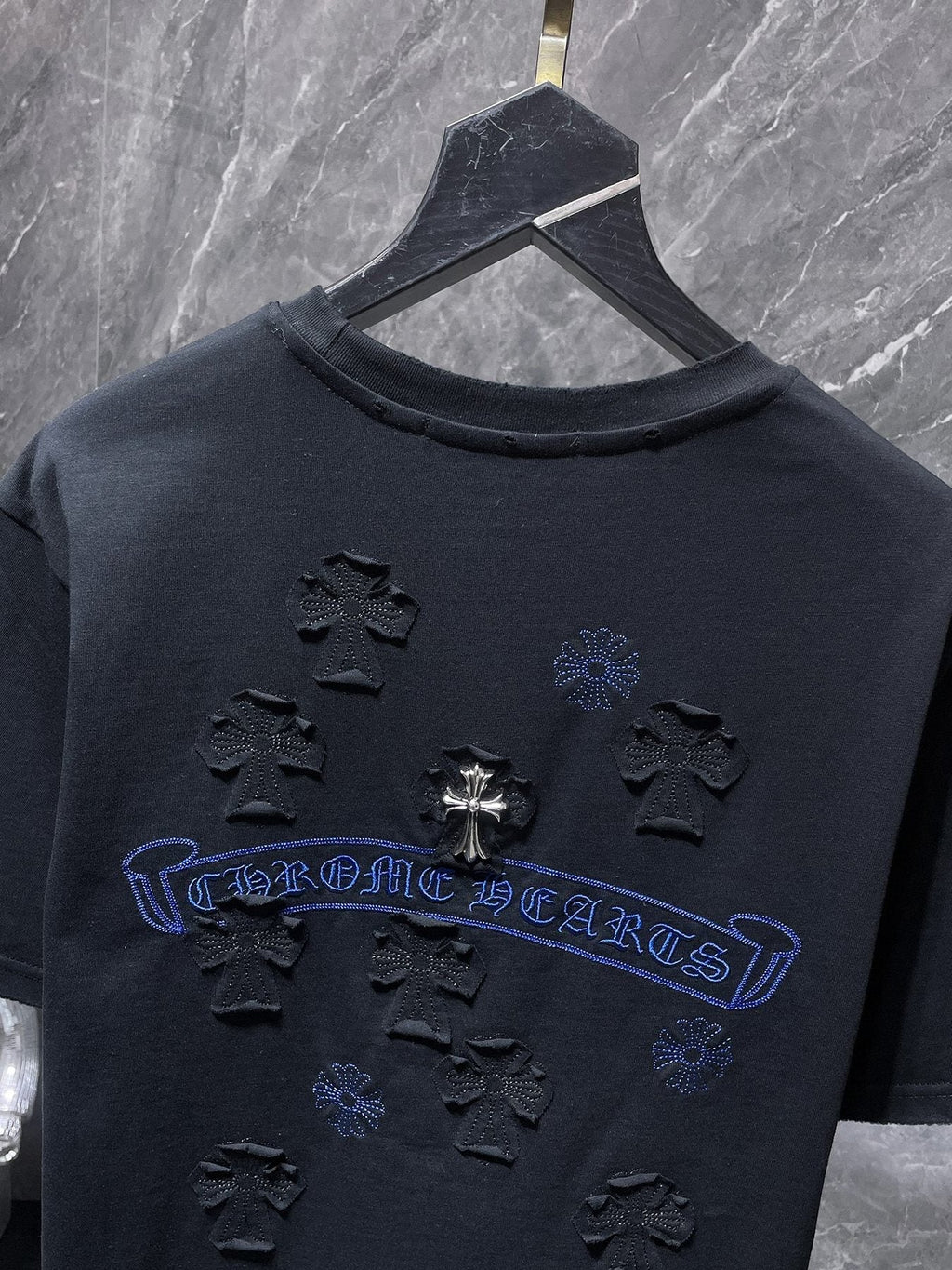 Chrome Hearts Cross Appliqué Graphic T-Shirt — detail