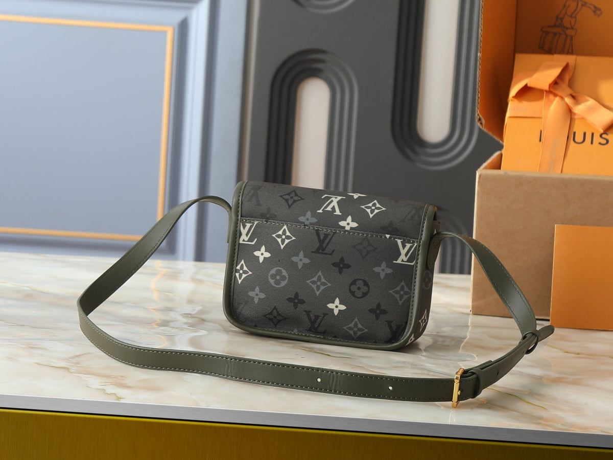 Louis Vuitton Satchel Jh Monogram Archive Messenger Bag — back