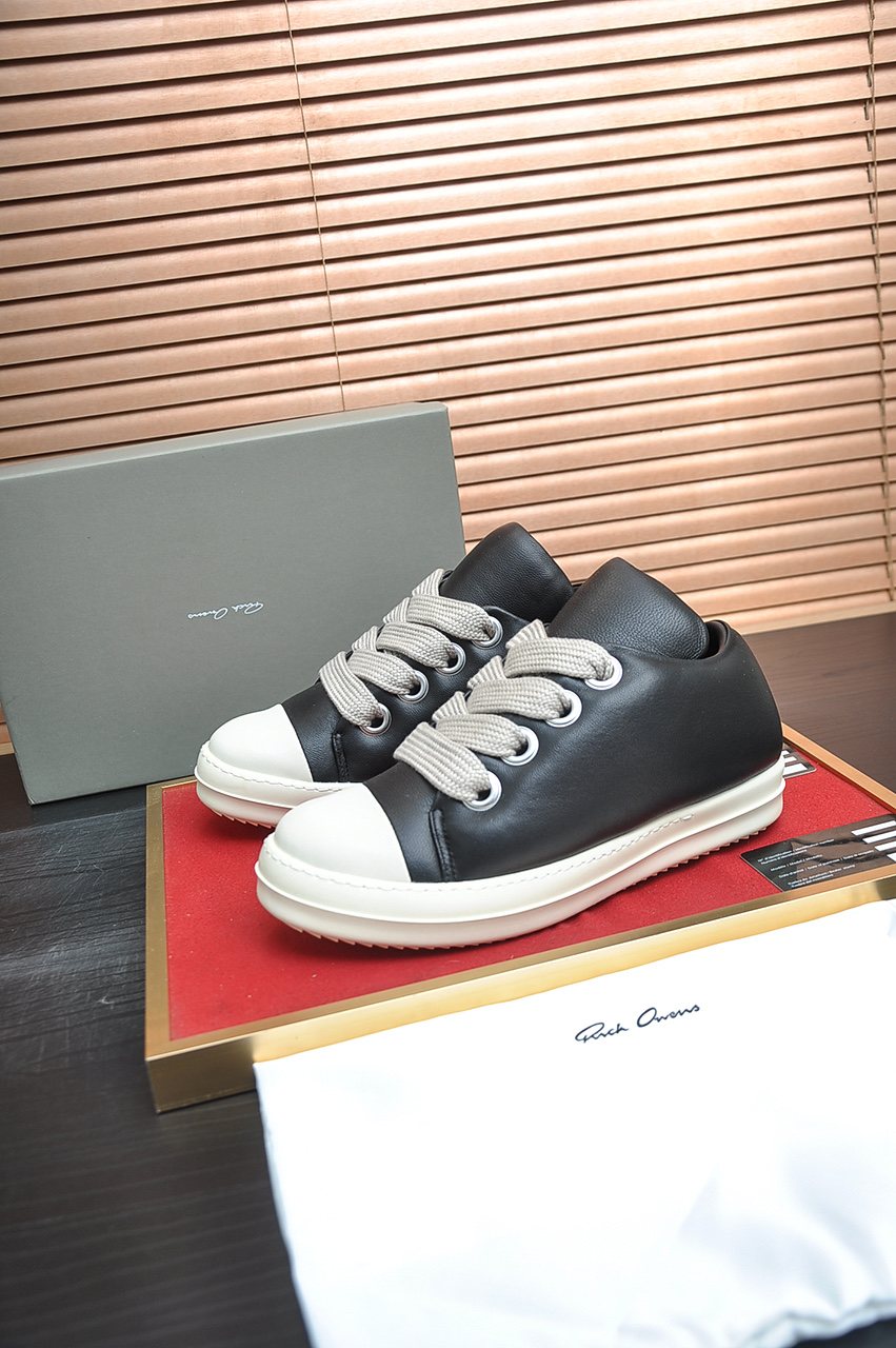 Rick Owens Black Platform Low-Top Sneakers — front