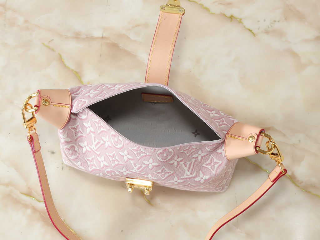 Louis Vuitton Pochette Mia Pink and White Monogram Shoulder Bag — detail