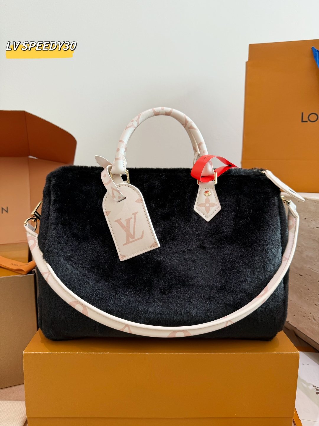 Louis Vuitton Speedy Fuzzy Top-Handle Bag — front