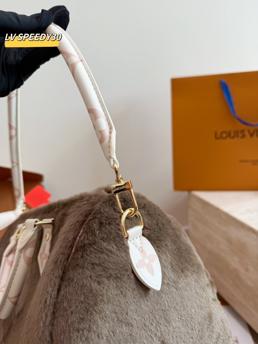 Louis Vuitton Speedy Fuzzy Top-Handle Bag — detail