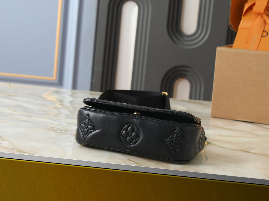 Louis Vuitton Bubblegram Wallet on Strap — detail