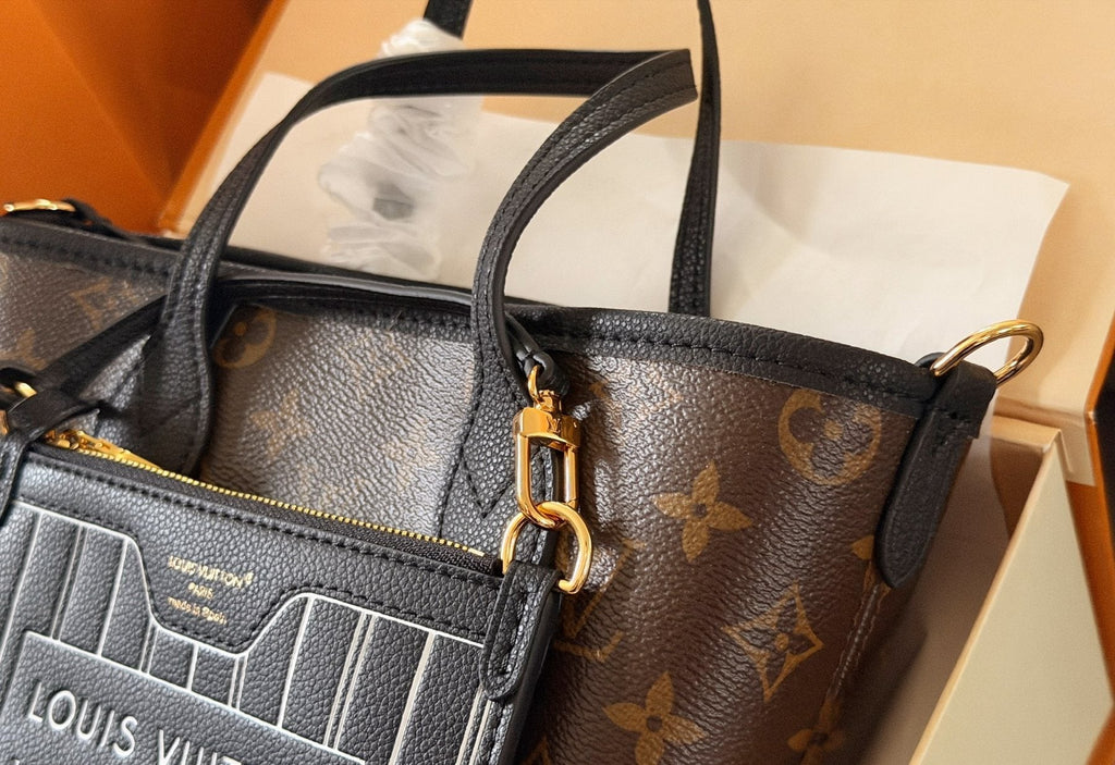 Louis Vuitton Neverfull BB Reversible Tote — detail