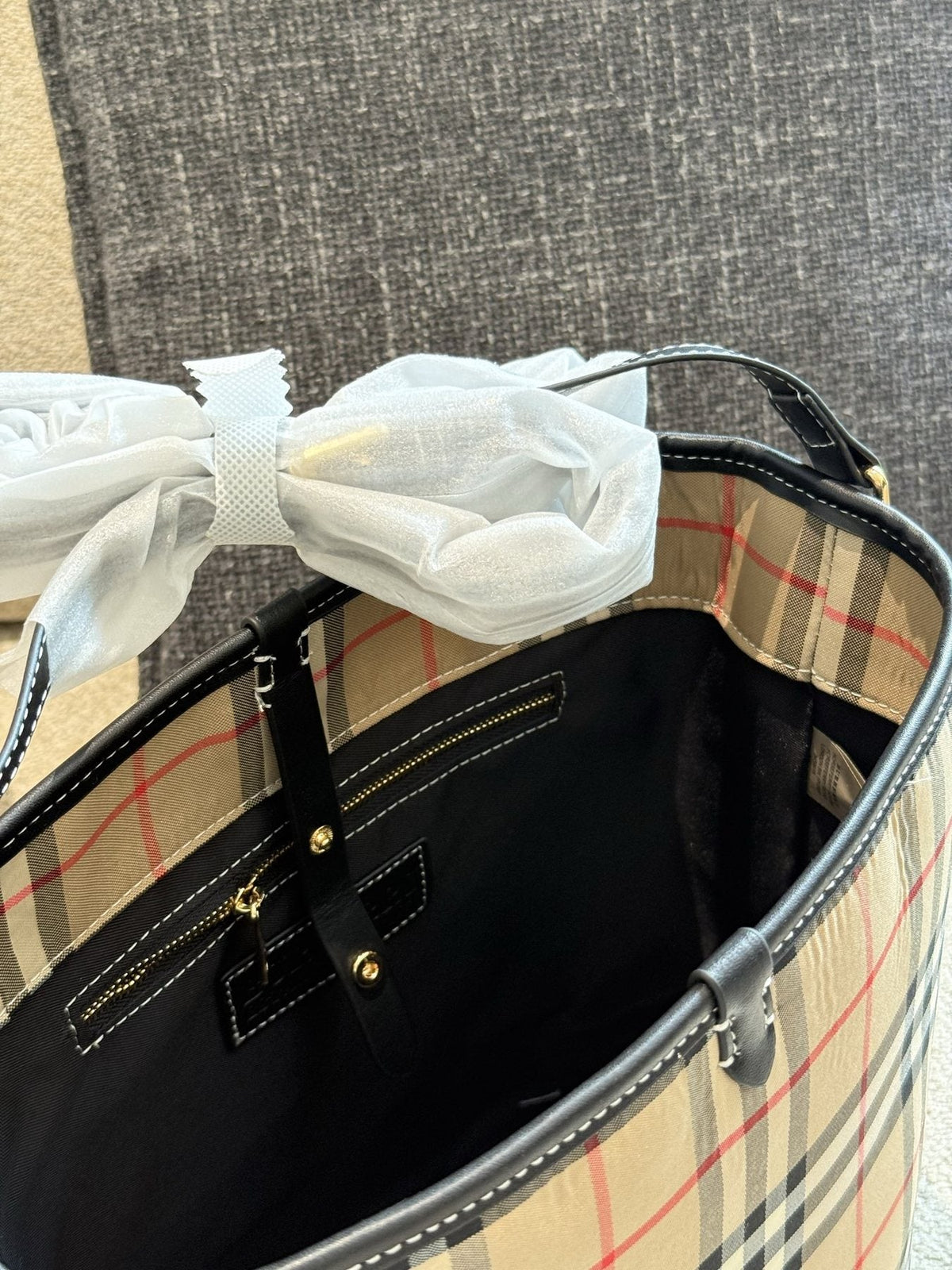 Burberry Beige Check Bucket Bag — detail