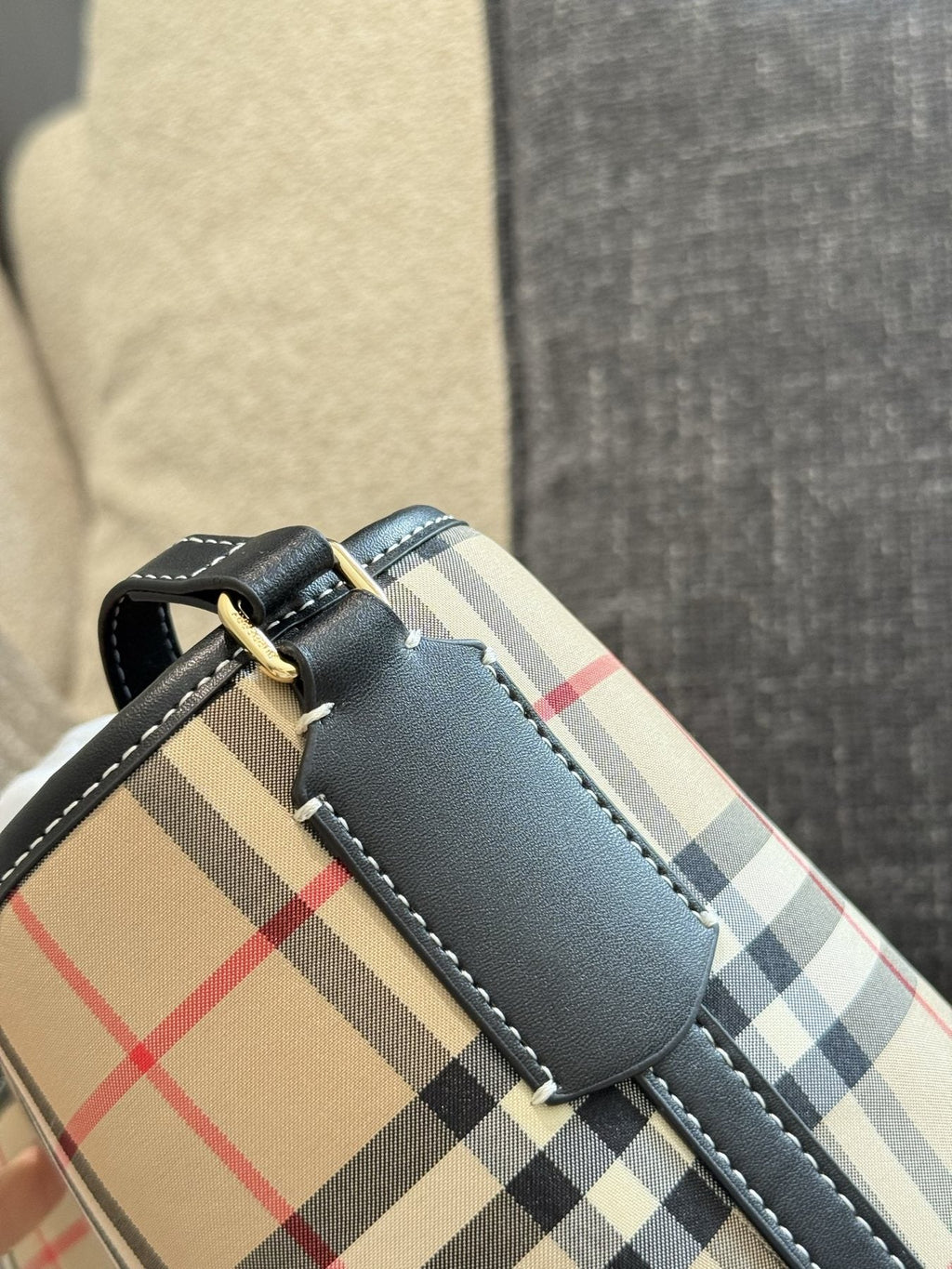 Burberry Beige Check Bucket Bag — detail