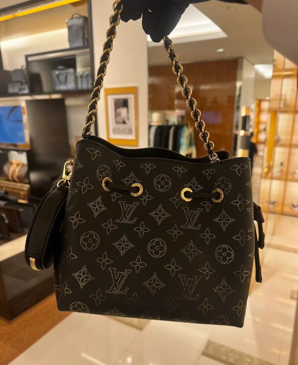 Louis Vuitton Bella Monogram Bucket Bag — front