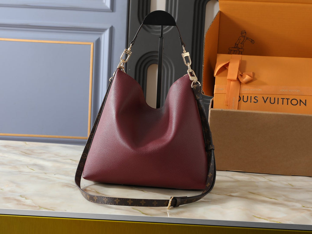 Louis Vuitton Multipass Chain Shoulder Bag — back