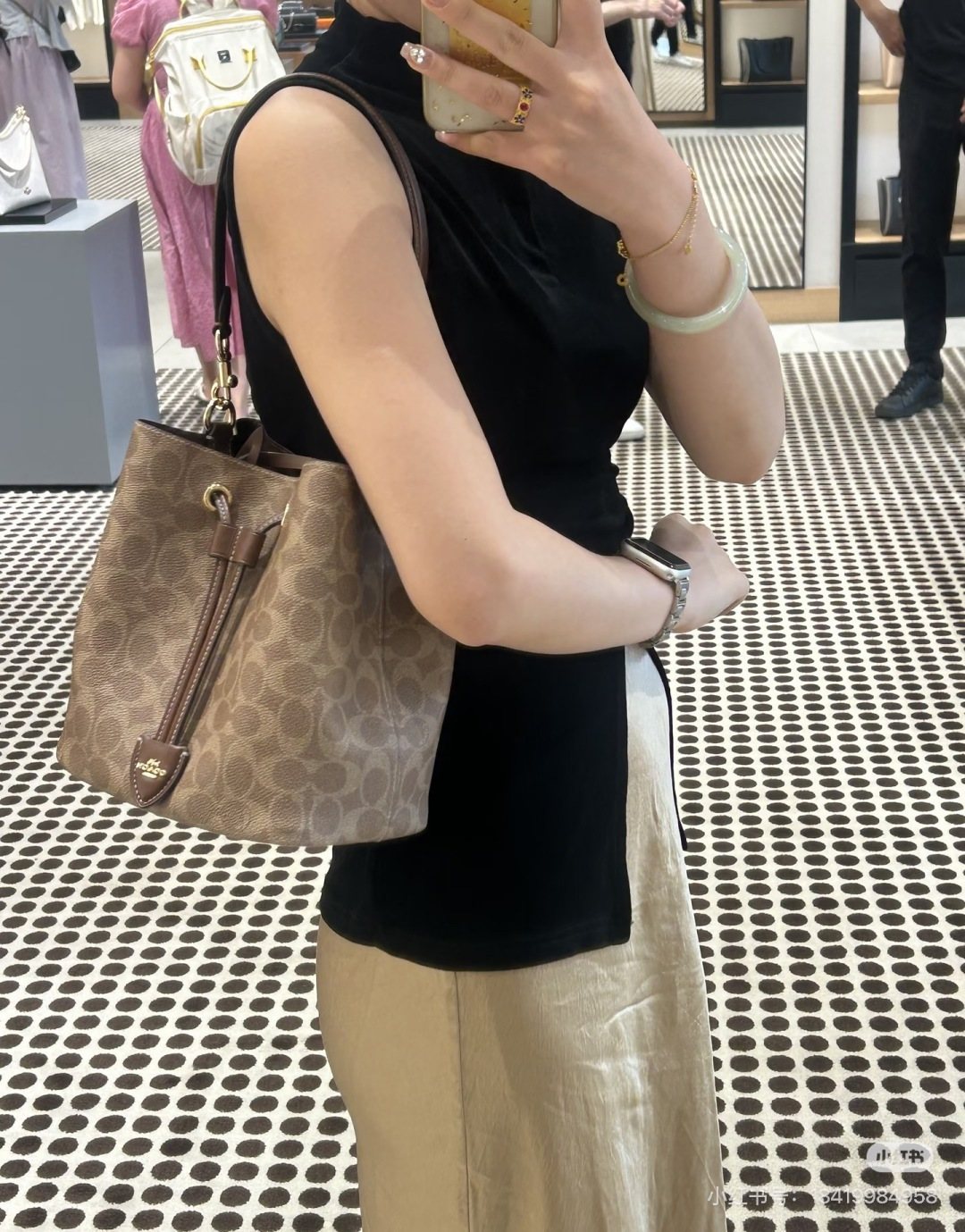 Coach Drawstring Bucket Bag — model