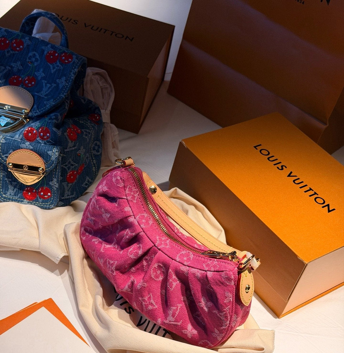 Louis Vuitton Gathered Crescent Shoulder Bag — side