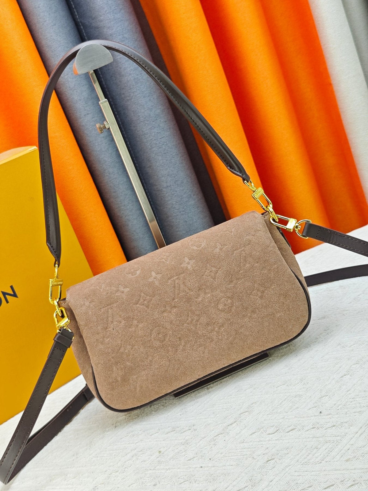 Louis Vuitton Pochette Métis Soft Monogram Empreinte Crossbody Bag — back