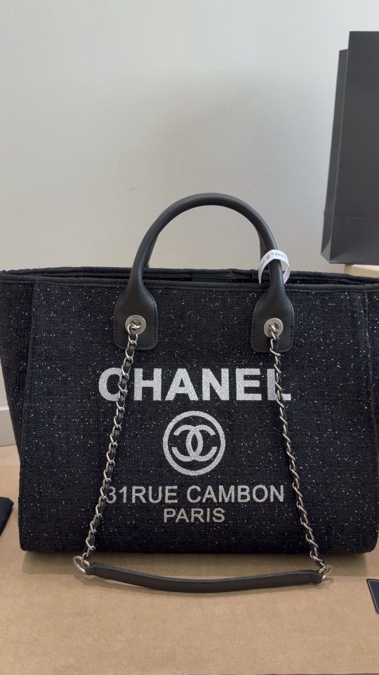 Chanel Textured Chain-Strap Beach Tote — hero