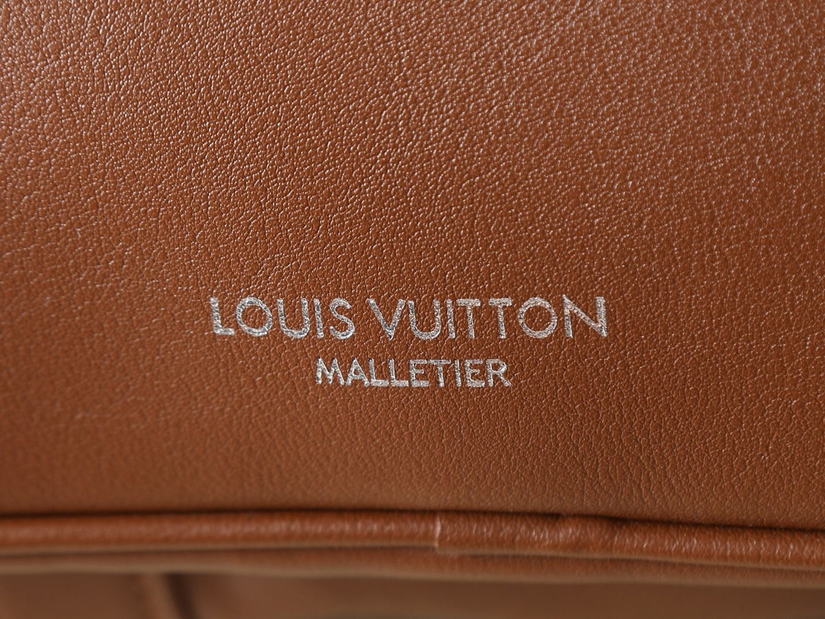 Louis Vuitton Keepall Cargo Bandoulière Duffel Bag — detail
