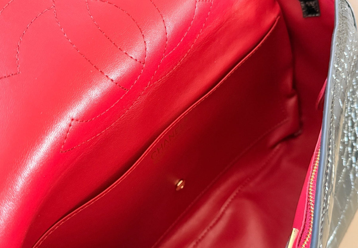 Chanel CF Crocodile-Embossed Flap Shoulder Bag — detail